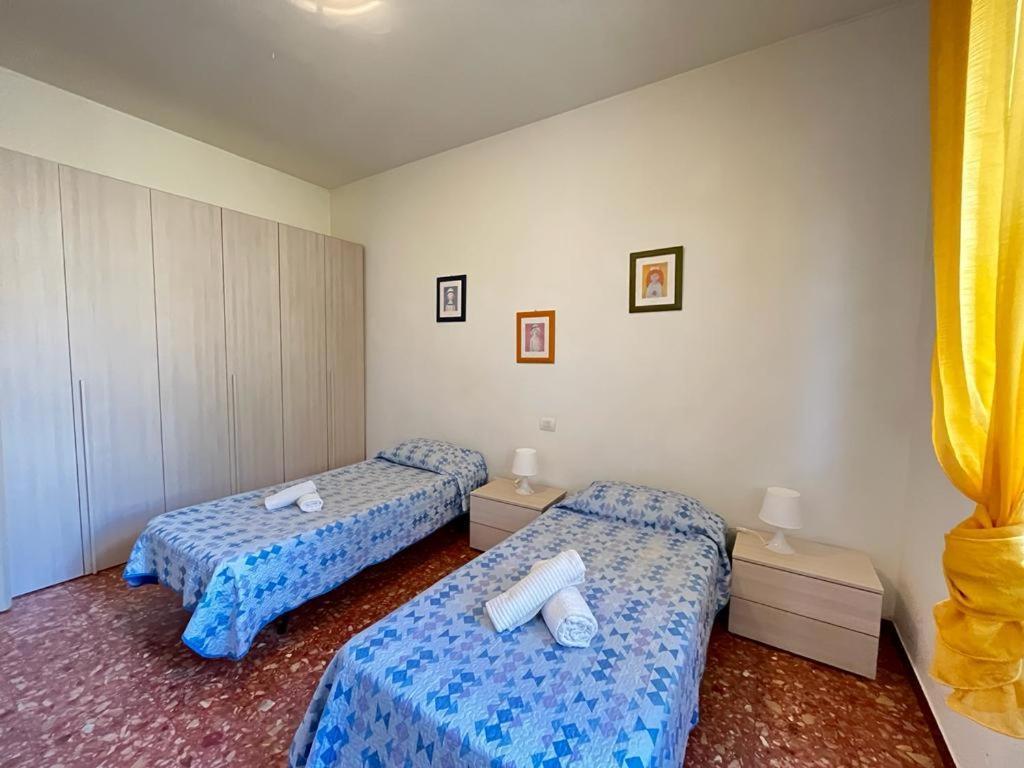 Pineta Apartament Tirrenia Eksteriør billede