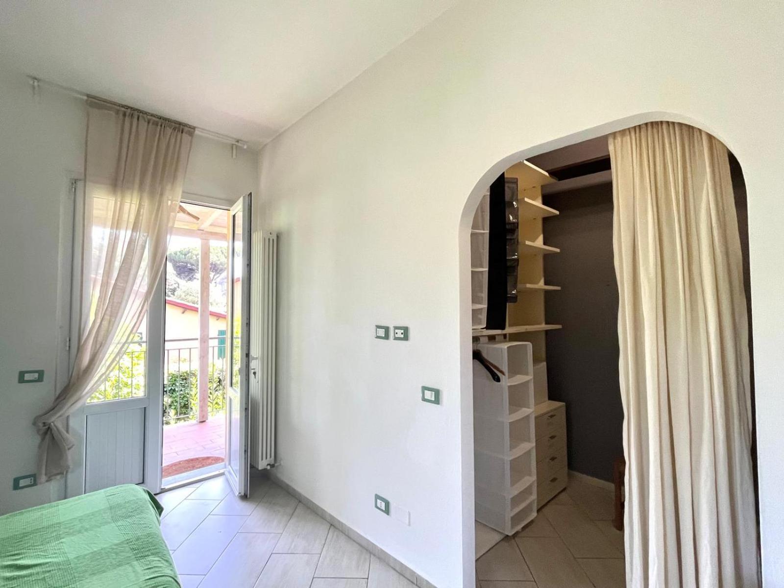 Pineta Apartament Tirrenia Eksteriør billede